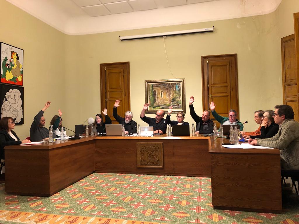 Aprovat a la Pobla el canvi de nom del passeig Josep Borrell
